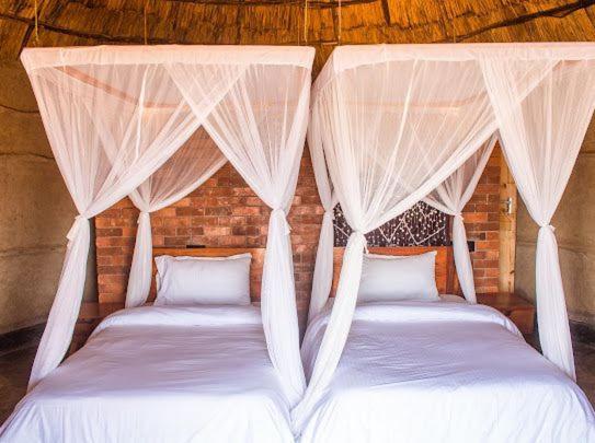 Naibala Manyara Lodge Mto wa Mbu ภายนอก รูปภาพ